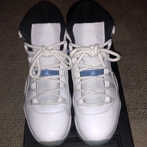 Jordan 11 Legend Blue (2014)